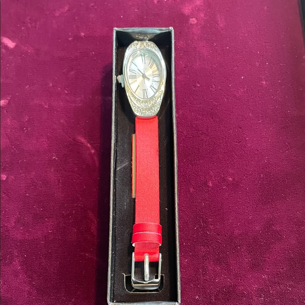 Oval Rhinestone Bezel Silver Tone Dial Red Strap Quartz Ladies Watch In Box